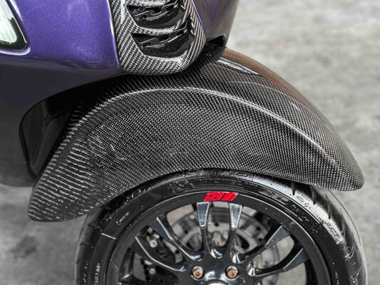 Vespa Sprint 4T -Carbon- (CUSTOM) 2016, DFV-89-L Scooter