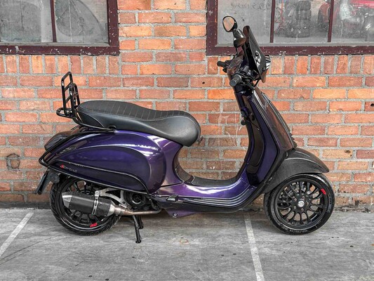 Vespa Sprint 4T -Carbon- (CUSTOM) 2016, DFV-89-L Scooter