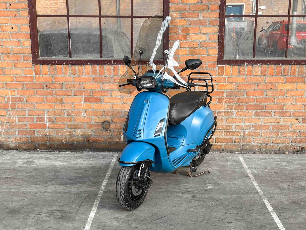 Vespa Sprint 4T 2015, DDH-77-P Roller