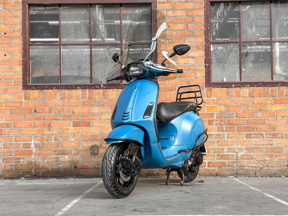Vespa Sprint 4T 2015, DDH-77-P Roller