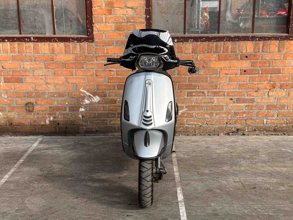 Vespa Sprint Primavera 4T 2016 (CUSTOM), DGN-46-R Motorroller