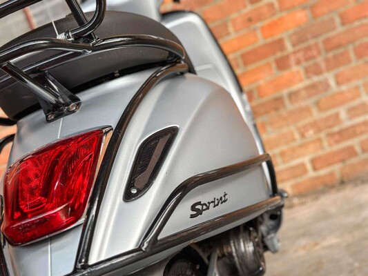 Vespa Sprint Primavera 4T 2016 (CUSTOM), DGN-46-R Scooter