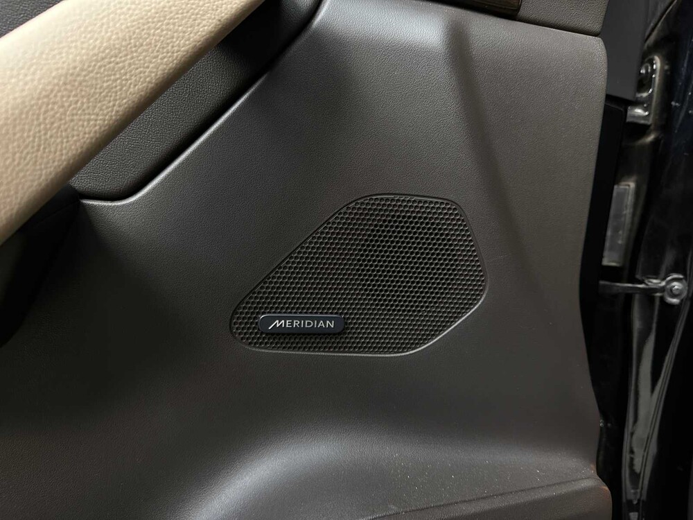 Jaguar F-PACE 3.0 Portfolio AWD 30d 300PS 2016, JV-016-S