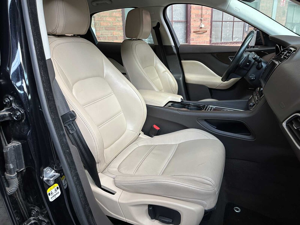 Jaguar F-PACE 3.0 Portfolio AWD 30d 300PS 2016, JV-016-S