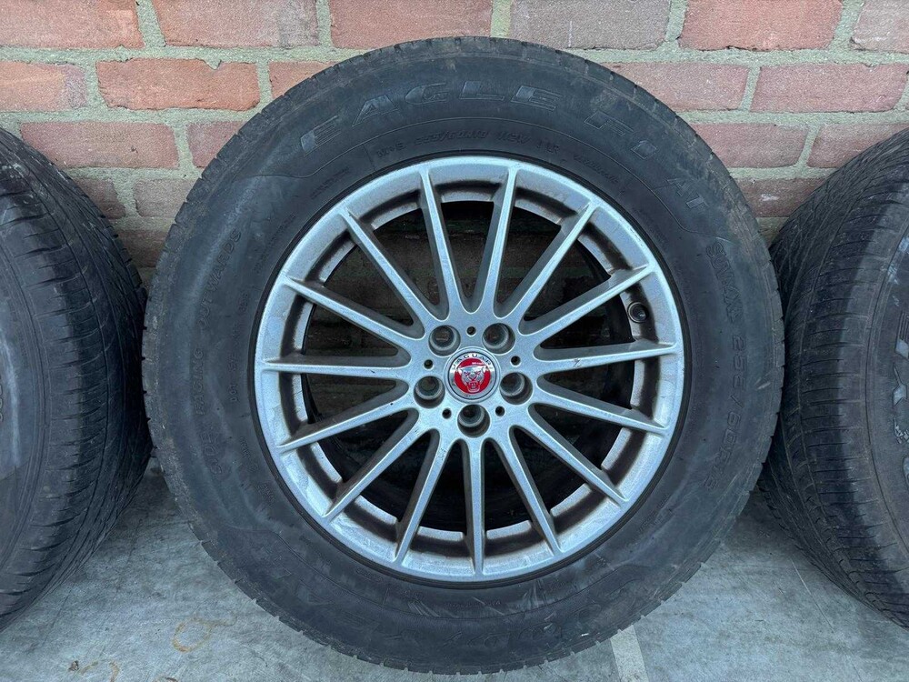 Jaguar F-PACE 3.0 Portfolio AWD 30d 300PS 2016, JV-016-S