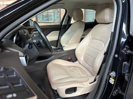 Jaguar F-PACE 3.0 Portfolio AWD 30d 300pk 2016, JV-016-S