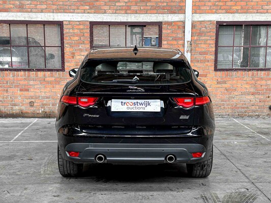 Jaguar F-PACE 3.0 Portfolio AWD 30d 300pk 2016, JV-016-S