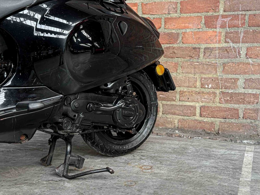 Vespa Sprint 4T 49cc 2017, DNH-13-B Motorroller