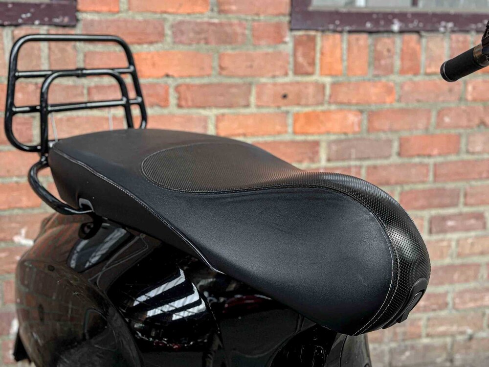 Vespa Sprint 4T 49cc 2017, DNH-13-B Motorroller