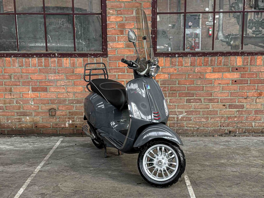 Vespa Sprint 4T 49cc 2014, F-768-VR Roller