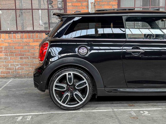 Mini John Cooper Works 2.0 231pk 2017, NZ-918-Z