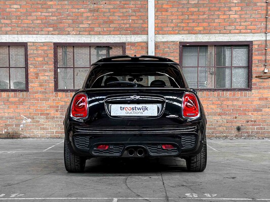 Mini John Cooper Works 2.0 231pk 2017, NZ-918-Z