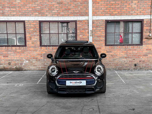 Mini John Cooper Works 2.0 231pk 2017, NZ-918-Z