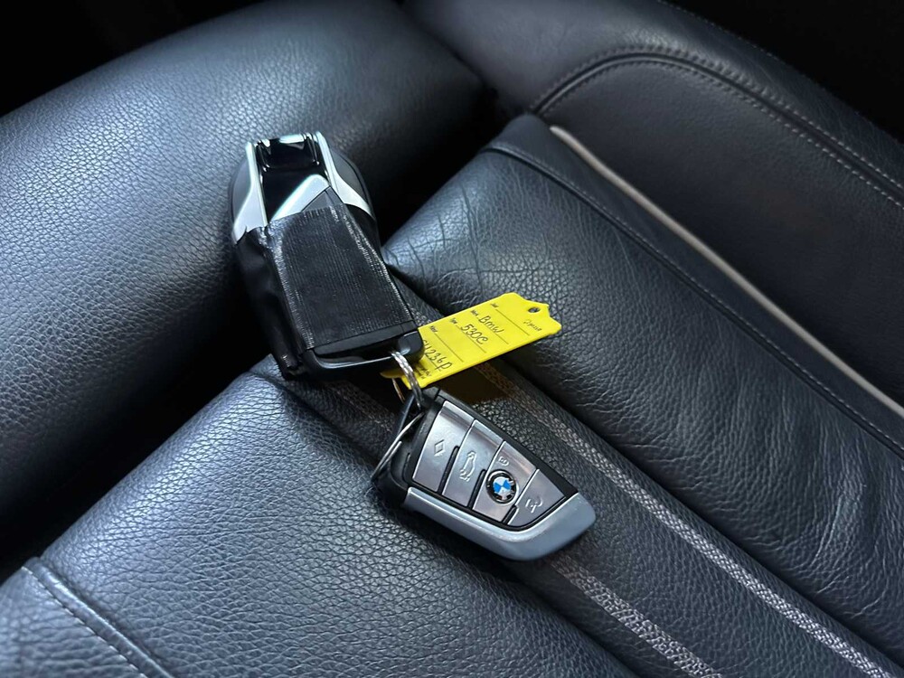 BMW 530e iPerformance High Executive 184PS 2018 5er, SH-236-P