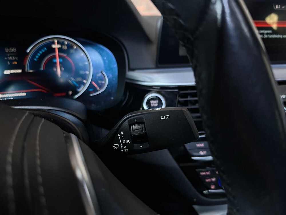 BMW 530e iPerformance High Executive 184PS 2018 5er, SH-236-P