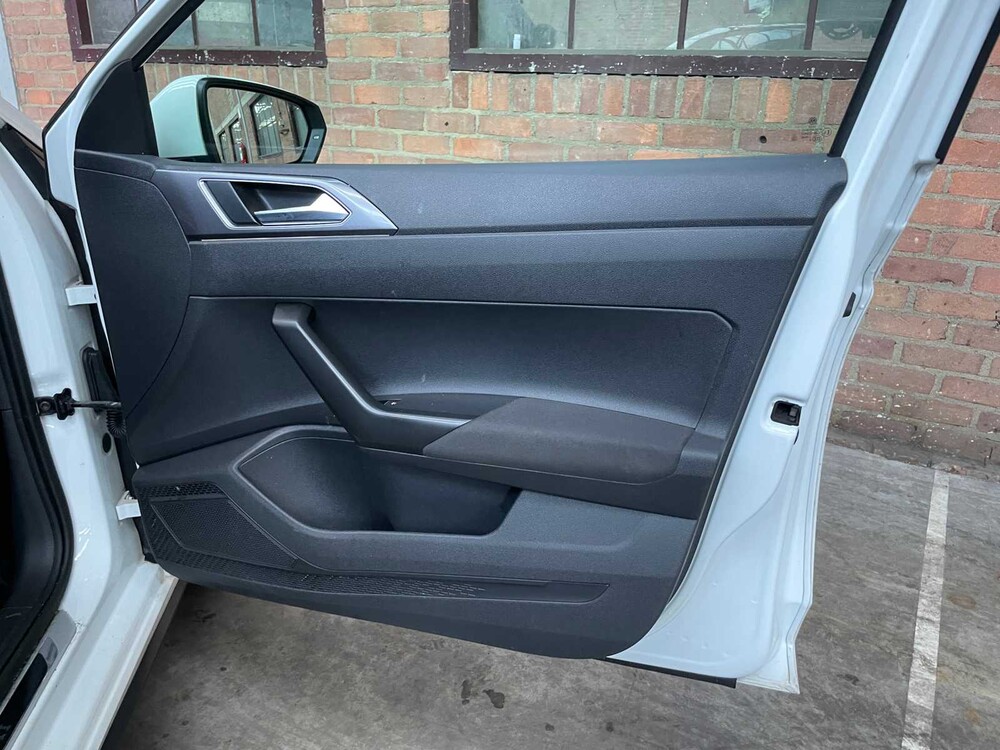 Volkswagen Polo GTI 2.0 TSI 200PS 2019, P-213-JN