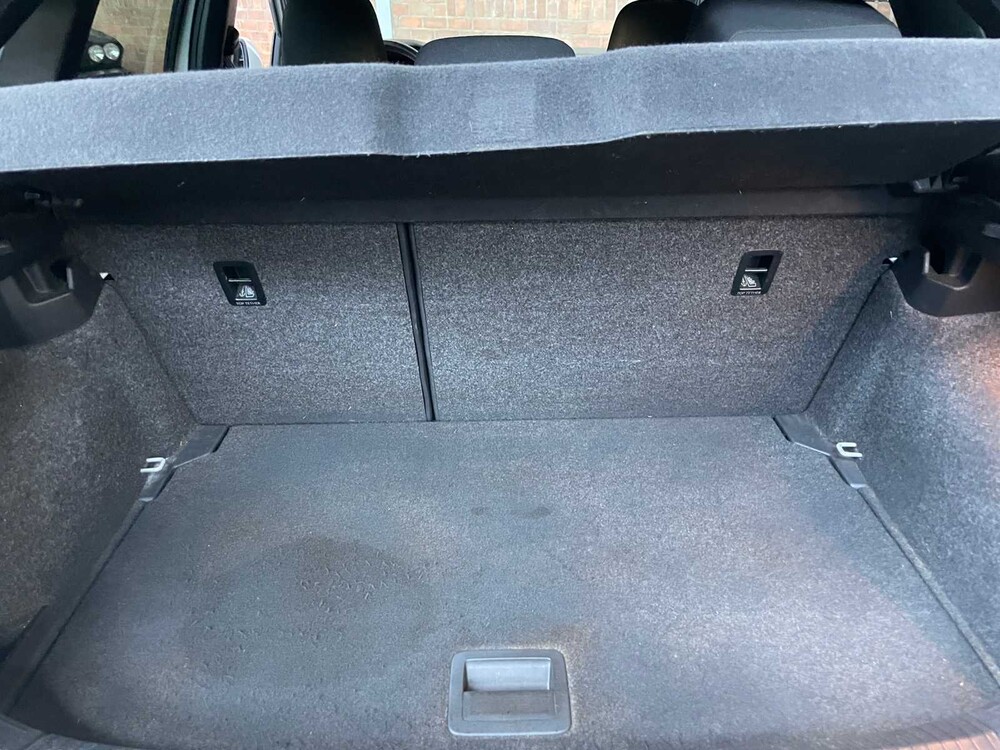 Volkswagen Polo GTI 2.0 TSI 200PS 2019, P-213-JN