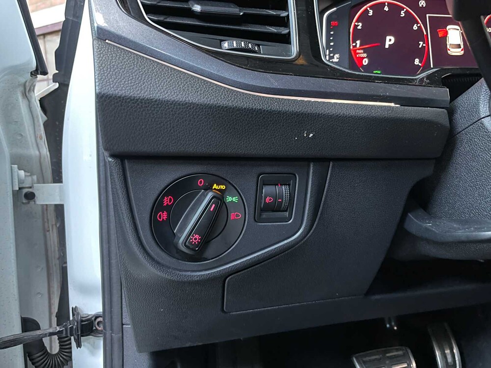 Volkswagen Polo GTI 2.0 TSI 200PS 2019, P-213-JN