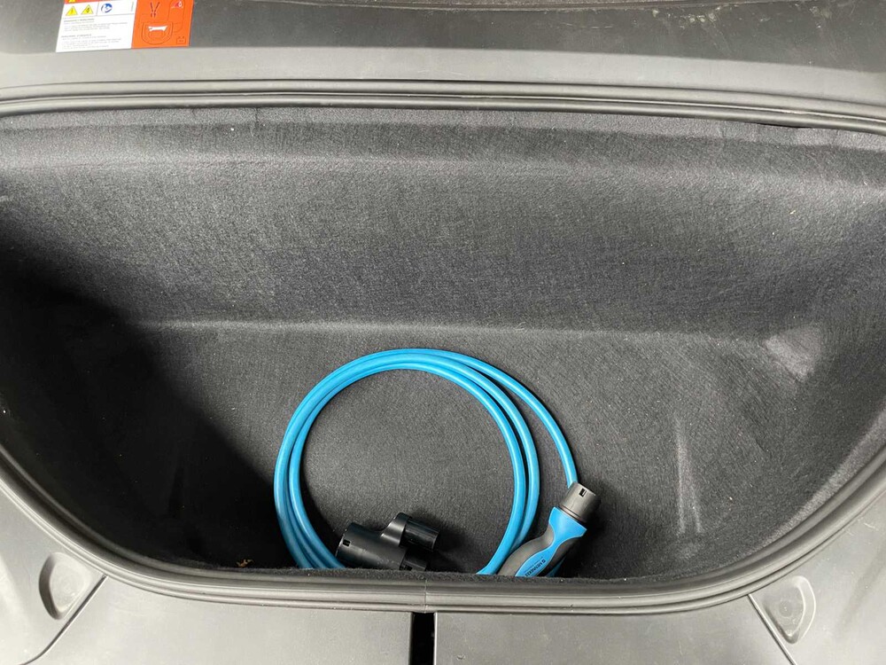 Tesla Model X 75D Base 7p 333PS 2018 (Original-NL), ST-663-B