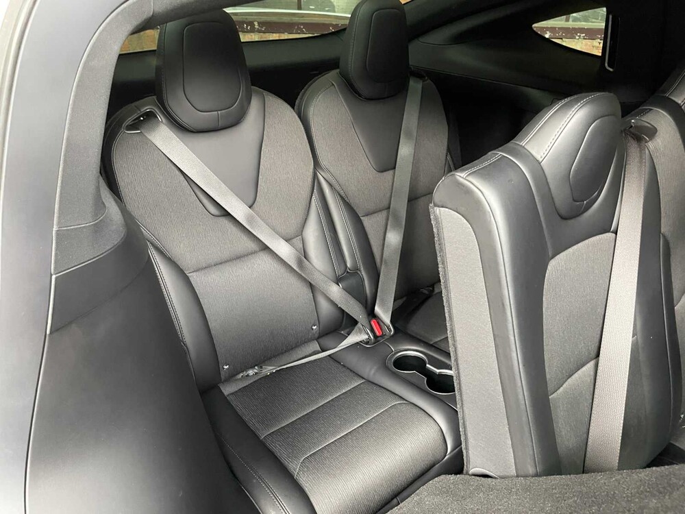 Tesla Model X 75D Base 7p 333PS 2018 (Original-NL), ST-663-B