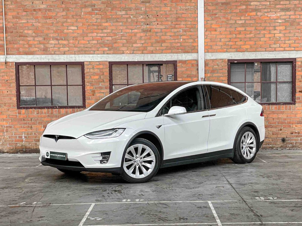 Tesla Model X 75D Base 7p 333PS 2018 (Original-NL), ST-663-B
