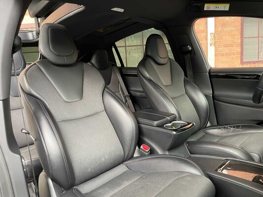 Tesla Model X 75D Base 7p 333pk 2018 (Origineel-NL), ST-663-B