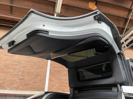 Tesla Model X 75D Base 7p 333pk 2018 (Origineel-NL), ST-663-B