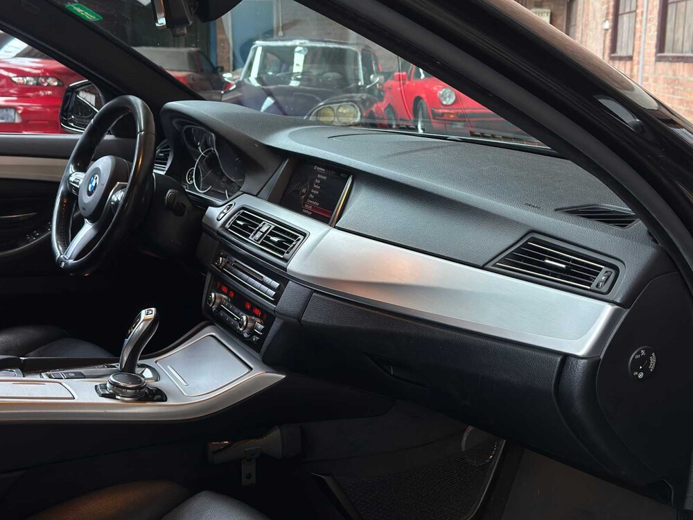BMW 520i Touring M Sport Edition 184pk 2017 F11 5-serie, KZ-889-H