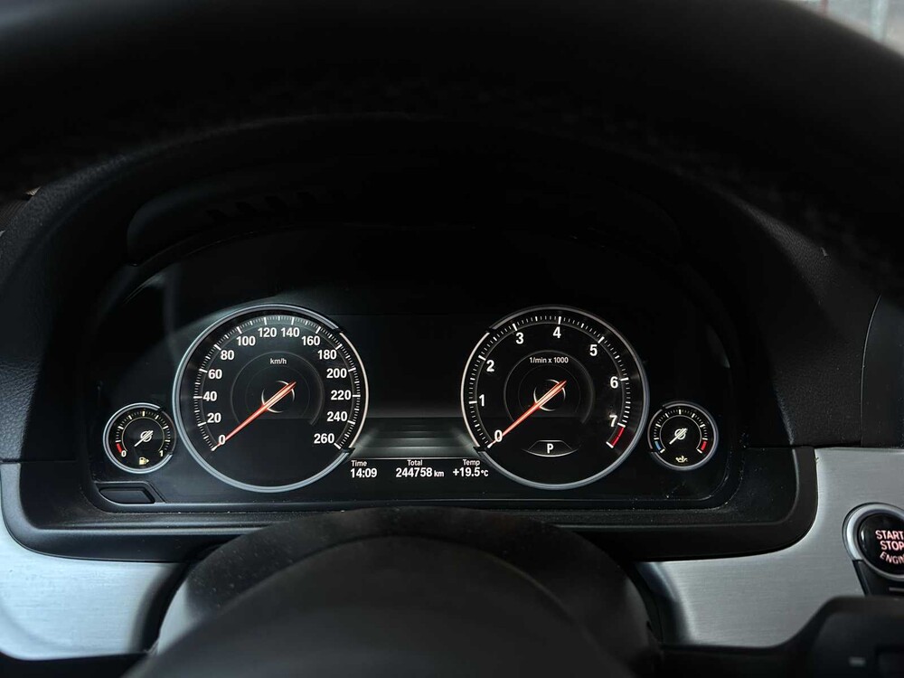 BMW 520i Touring M Sport Edition 184pk 2017 F11 5-serie, KZ-889-H