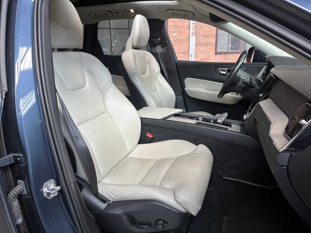 Volvo XC60 2.0 T8 TE AWD Momentum Pro 303pk 2019, S-201-TX