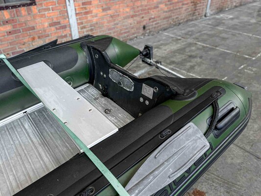 Quicksilver Aa380043n 380 25hp Speedboat