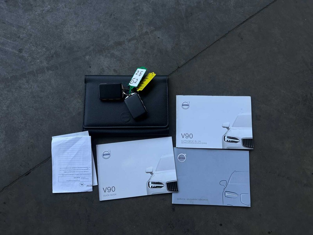 Volvo V90 2.0 T4 Momentum Pro 190pk 2019, XX-067-J
