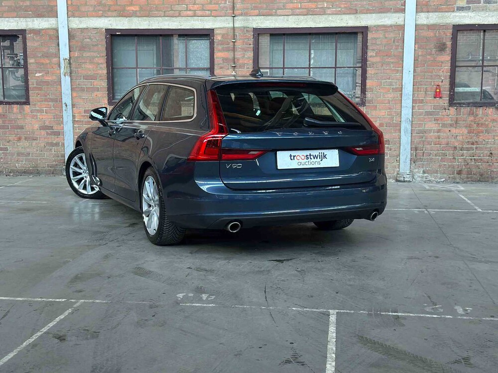 Volvo V90 2.0 T4 Momentum Pro 190pk 2019, XX-067-J