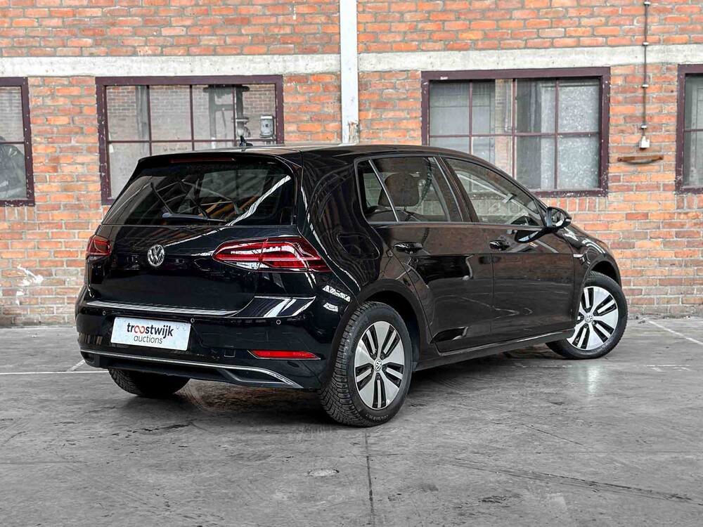 Volkswagen e-Golf 136pk 2019 (Origineel-NL), ZF-315-L