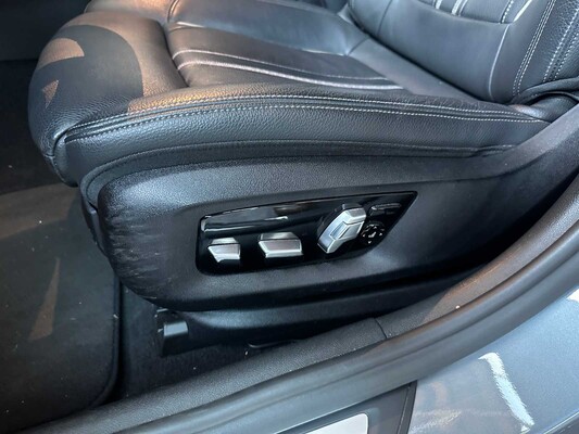 BMW 530e iPerformance High Executive 184PS 2018 5er, SH-236-P