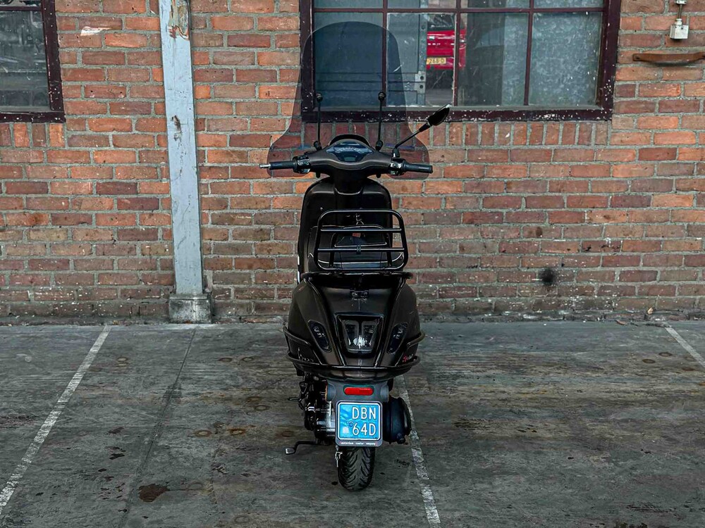 Vespa Sprint 4T Piaggio 2015, DBN-64-D Roller