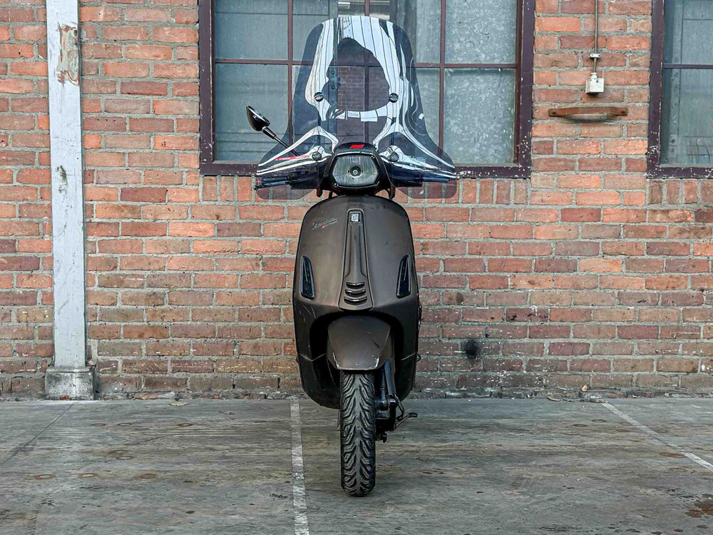 Vespa Sprint 4T Piaggio 2015, DBN-64-D Roller