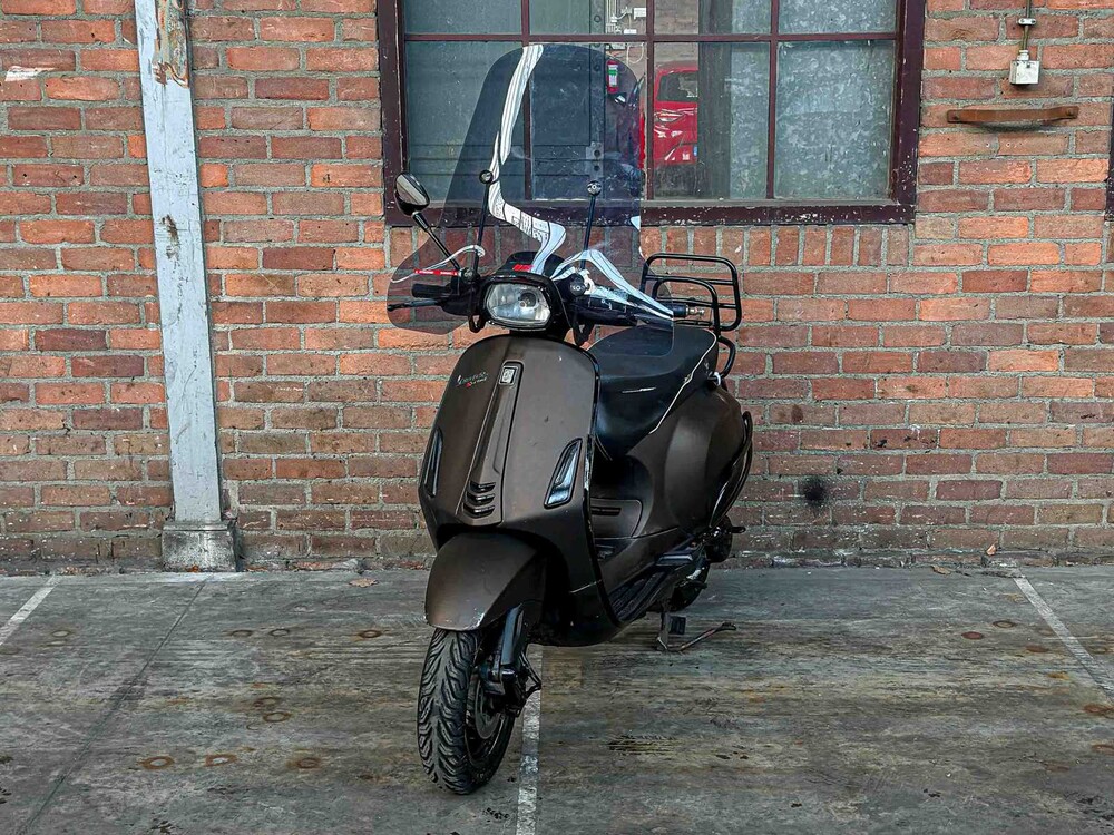 Vespa Sprint 4T Piaggio 2015, DBN-64-D Roller