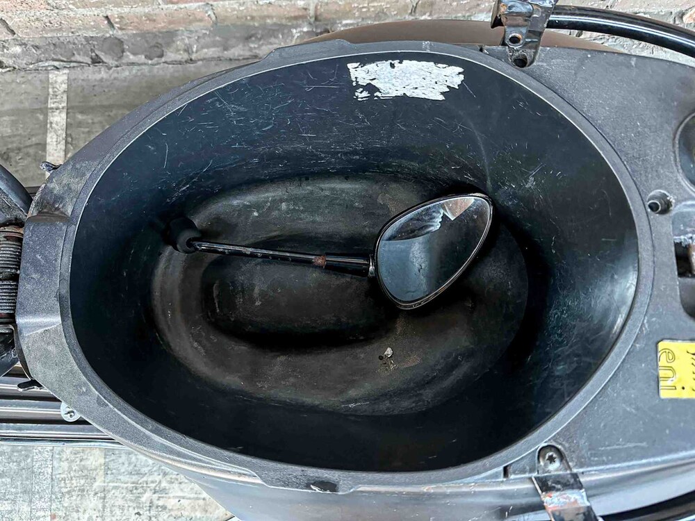 Vespa Sprint 4T Piaggio 2015, DBN-64-D Roller