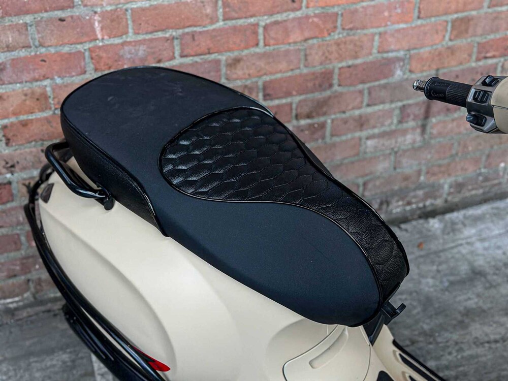 Vespa Sprint 4T Piaggio 2015, DDN-53-B Motorroller