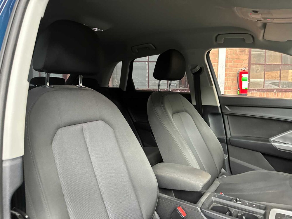 Audi Q3 35 TFSI Business Edition 150PS 2020, H-988-RB1