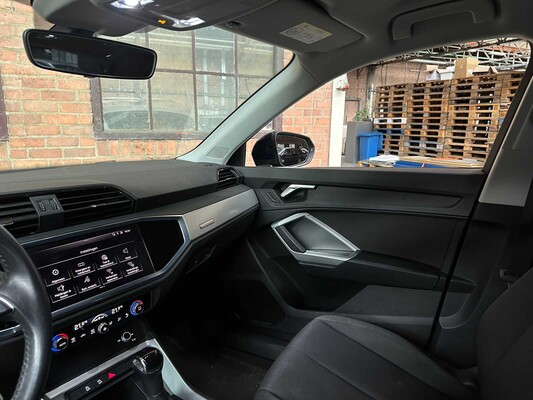 Audi Q3 35 TFSI Business Edition 150PS 2020, H-988-RB1