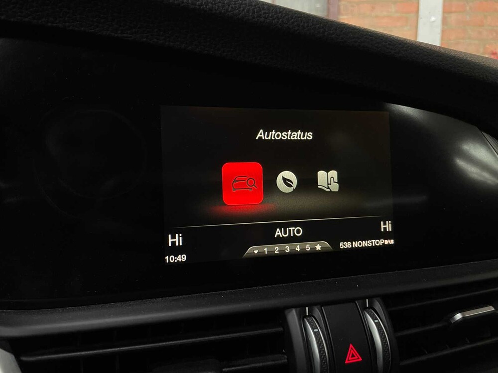 Alfa Romeo Giulia 2.2 Super 179hp 2017, RP-249-P