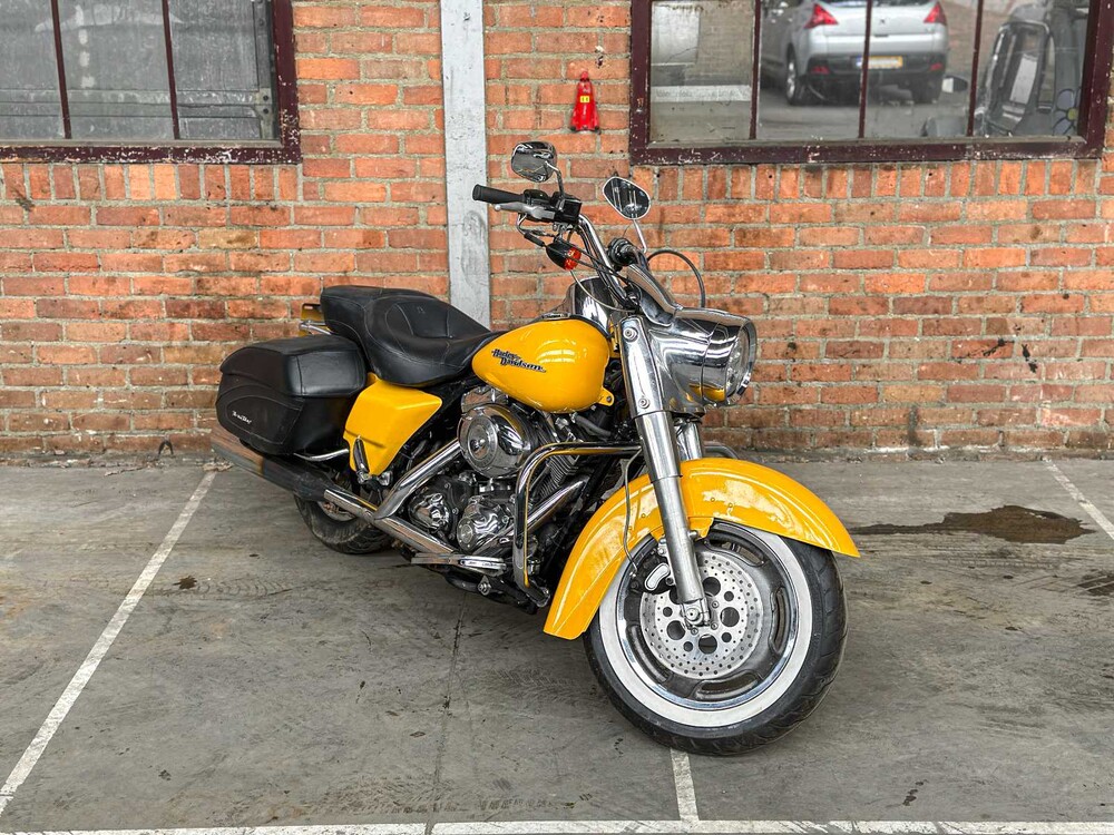 Harley-Davidson FLHRSI Road King Tour 1584cc 2006 Motorcycle Youngtimer