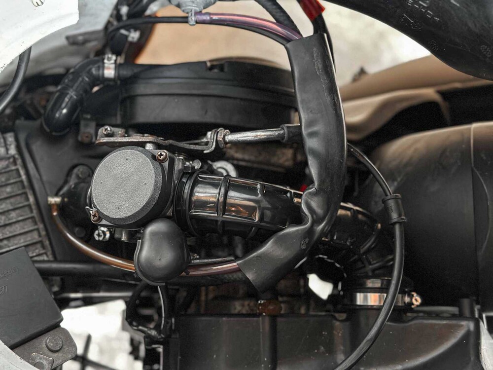 Vespa Sprint 4T (CUSTOM) 2014, F-512-XF Roller