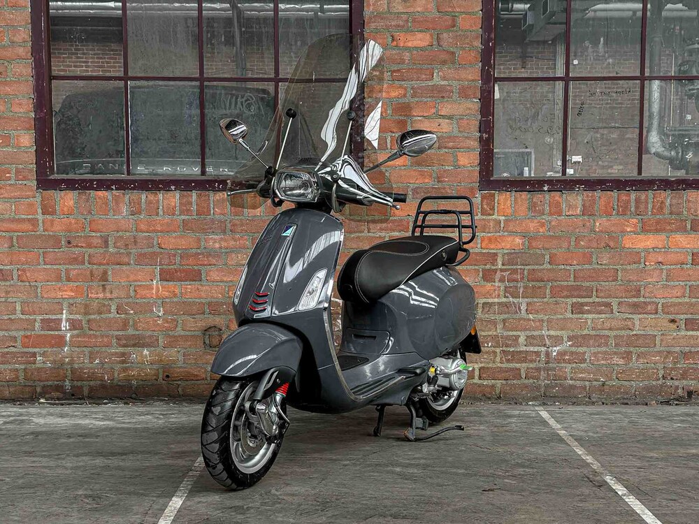 Vespa Sprint 4T 49cc 2014, F-768-VR Roller