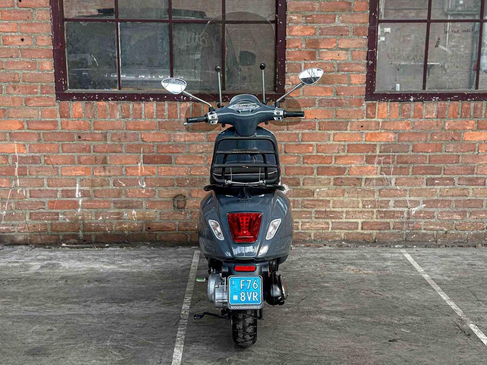 Vespa Sprint 4T 49cc 2014, F-768-VR Roller