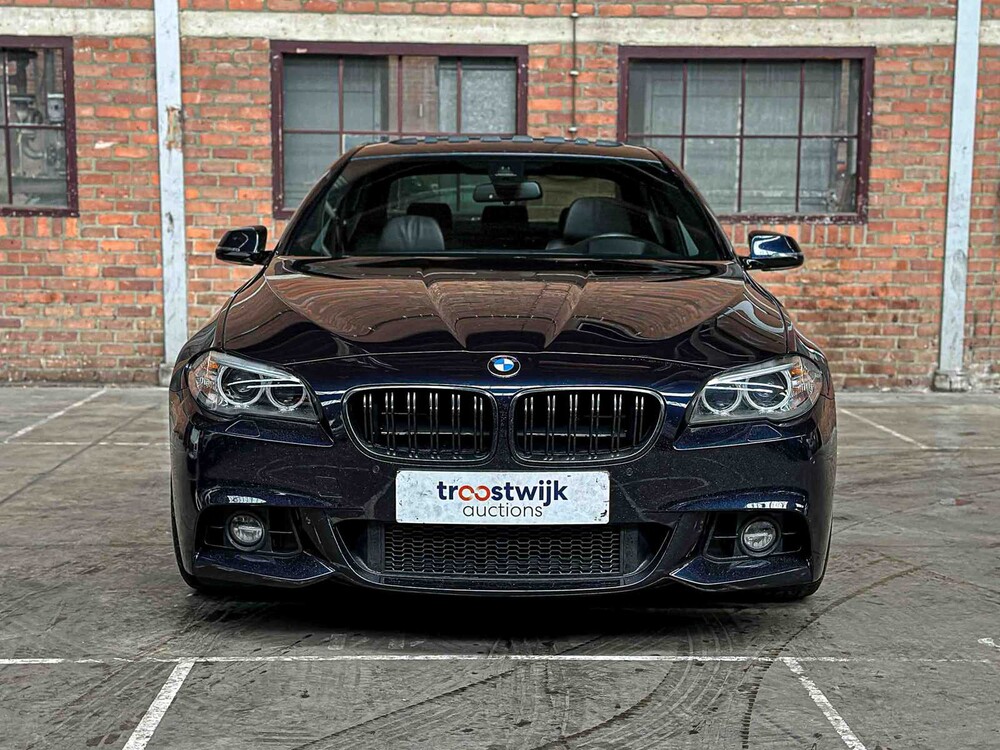 BMW 528i High Executive 245pk 2015, GK-521-L