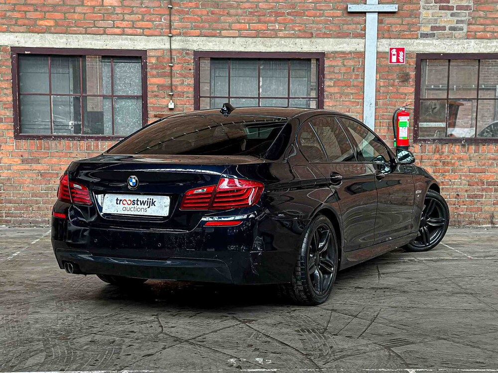 BMW 528i High Executive 245pk 2015, GK-521-L