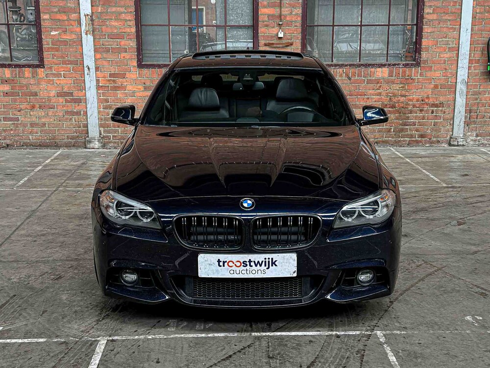 BMW 528i High Executive 245pk 2015, GK-521-L